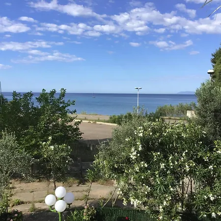 Nyaraló Azzurra Fronte Mare *